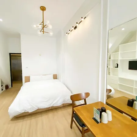 Eco Nest Apartment & Stay Hanoi Exterior photo